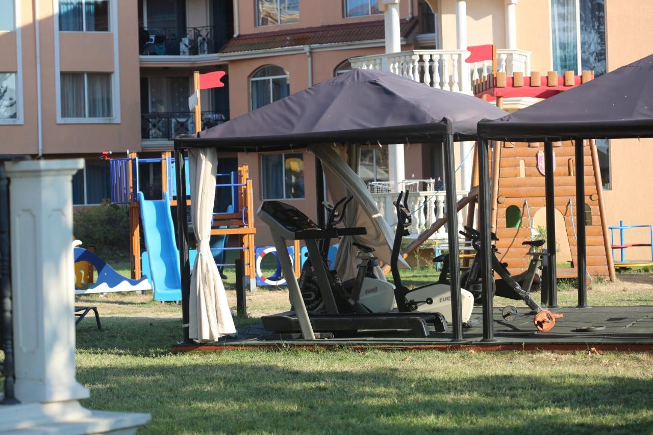 Touristic Complex Hacienda Beach Apartments Sozopol Exterior photo