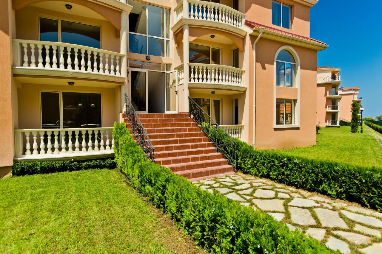 Touristic Complex Hacienda Beach Apartments Sozopol Exterior photo